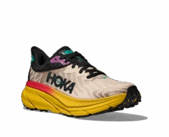 Hoka W's Challenger 7