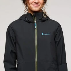 Cotopaxi W's Cielo Rain Trench - 100% Recycled Polyester -Sportswear Shop ws cielo rain trench 100 recycled polyester jacket cotopaxi 134741
