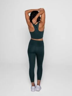 W's Compressive Leggings - 7/8 - Made From Recycled Plastic Bottles -Sportswear Shop ws compressive legging 78 made from recycled plastic bottles pants girlfriend collective 581736