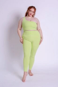 W's Compressive Leggings - Limited Colors - Made From Recycled Plastic Bottles -Sportswear Shop ws compressive legging limited colors made from recycled plastic bottles pants girlfriend collective key lime xs normal 765257