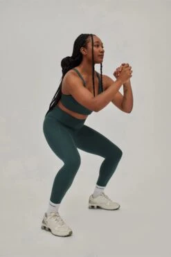 W's Compressive Leggings - Normal - Made From Recycled Plastic Bottles -Sportswear Shop ws compressive legging normal made from recycled plastic bottles pants girlfriend collective 704174