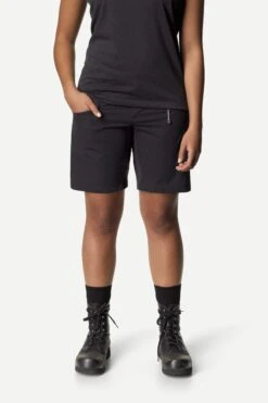 Houdini W's Daybreak Shorts - Recycled Polyester -Sportswear Shop ws daybreak shorts shorts houdini true black xs 455637