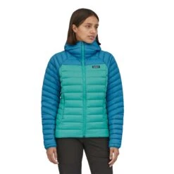 Patagonia W's Down Sweater Hoody - Recycled Nylon & RDS Certified Down -Sportswear Shop ws down sweater hoody recycled nylon rds certified down jacket patagonia fresh teal s 794235