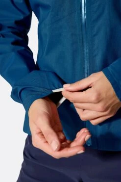 Rab W's Downpour Trail Light Waterproof Jacket - Recycled Polyester -Sportswear Shop ws downpour trail light waterproof jacket recycled polyester jacket rab 996976