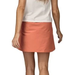 Patagonia W's Fleetwith Skort - Recycled Polyester & Elastane -Sportswear Shop ws fleetwith skort patagonia 432837