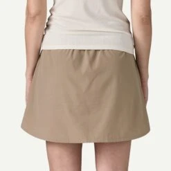 Patagonia W's Fleetwith Skort - Recycled Polyester & Elastane -Sportswear Shop ws fleetwith skort recycled polyester elastane skirt patagonia 175727