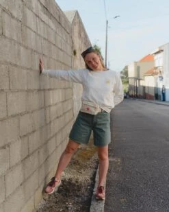 Armedangels W's Freymaa Undyed Denim Shorts - Organic Cotton -Sportswear Shop ws freymaa undyed denim shorts organic cotton pants armedangels 717472