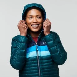 Cotopaxi W's Fuego Down Hooded Jacket - Responsibly Sourced Down -Sportswear Shop ws fuego down hooded jacket responsibly sourced down jacket cotopaxi 100266