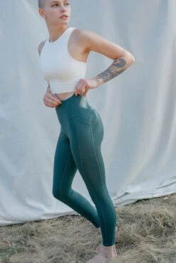 W's High-Rise Pocket Leggings - Made From Recycled Water Bottles -Sportswear Shop ws high rise pocket legging made from recycled water bottles leggings girlfriend collective 100092