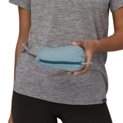 Patagonia W's Houdini® Jacket - 100% Recycled Nylon -Sportswear Shop ws houdinir jacket 100 recycled nylon jacket patagonia 751844