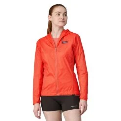 Patagonia W's Houdini® Jacket - 100% Recycled Nylon -Sportswear Shop ws houdinir jacket 100 recycled nylon jacket patagonia coho coral s 767007