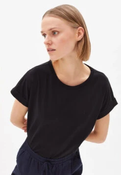Armedangels W's Idaara T-shirt - 100% Organic Cotton 33 Armedangels W's Idaara T-shirt - 100% Organic Cotton -Sportswear Shop ws idaa t shirt 100 organic cotton shirt armedangels black xs 919942
