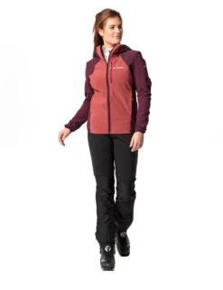VAUDE W's Larice Softshell Ski Jacket IV - Polyester & Recycled Polyester -Sportswear Shop ws larice softshell ski jacket iv polyester recycled polyester jacket vaude 583090