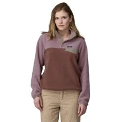 Patagonia W's Lightweight Synchilla Snap-T Fleece Pullover - Recycled Polyester -Sportswear Shop ws lightweight synchilla snap t fleece pullover recycled polyester shirt patagonia dulse mauve s 117253