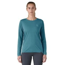 Patagonia W's L/S Cap Cool Daily Graphic Shirt - Waters - Recycled Polyester