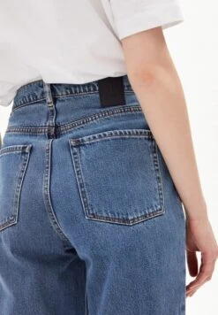 Armedangels W's Mairaa - Mom Fit High Waist - 100% Organic Cotton -Sportswear Shop ws mairaa x mom fit high waist 100 organic cotton pants armedangels 998864