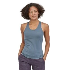 Patagonia W's Mibra Tank Top - Recycled Polyester -Sportswear Shop ws mibra tank top recycled polyester shirt patagonia plume grey s 364993