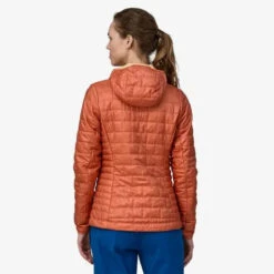 Patagonia W's Nano Puff® Hoody - Recycled Polyester -Sportswear Shop ws nano puffr hoody recycled polyester jacket patagonia 622559