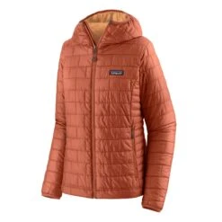 Patagonia W's Nano Puff® Hoody - Recycled Polyester -Sportswear Shop ws nano puffr hoody recycled polyester jacket patagonia sienna clay s 731494