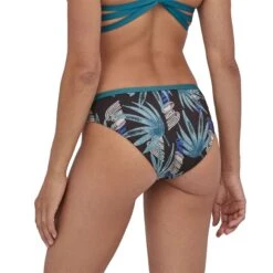 Patagonia W's Nanogrip Bikini Bottoms - Recycled Polyester 7 Patagonia W's Nanogrip Bikini Bottoms - Recycled Polyester -Sportswear Shop ws nanogrip bikini bottoms recycled polyester swimwear patagonia 979810