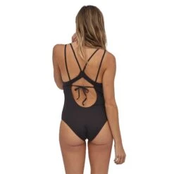 Patagonia W's Nanogrip Sunset Swell Swimsuit - Recycled Plastic -Sportswear Shop ws nanogrip sunset swell swimsuit recycled plastic swimwear patagonia 461511