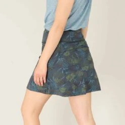 Sherpa W's Nisha Skort - Recycled Polyester -Sportswear Shop ws nisha skort recycled polyester skirt sherpa 246850