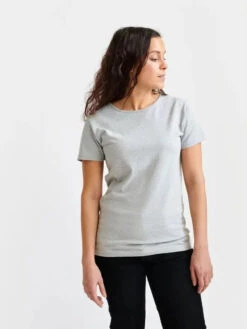 W's O-neck T-shirt - Recycled Cotton & Recycled Polyester -Sportswear Shop ws o neck t shirt 100 recycled materials t shirt pure waste grey xs 728504