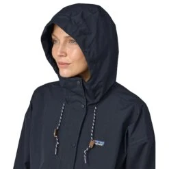 Patagonia W's Outdoor Everyday Rain Jacket - Recycled Polyester -Sportswear Shop ws outdoor everyday rain jacket recycled polyester jacket patagonia 105961