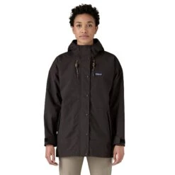 Patagonia W's Outdoor Everyday Rain Jacket - Recycled Polyester -Sportswear Shop ws outdoor everyday rain jacket recycled polyester jacket patagonia black s 317977