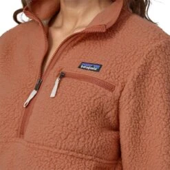 Patagonia W's Retro Pile Fleece Marsupial - Recycled Polyester -Sportswear Shop ws retro pile fleece marsupial recycled polyester shirt patagonia 557521