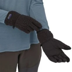Patagonia W's Retro Pile Gloves - Recycled Polyester -Sportswear Shop ws retro pile gloves recycled polyester gloves patagonia 386460