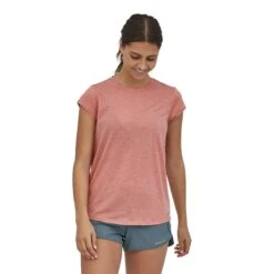 Patagonia W's Ridge Flow Shirt - Recycled Polyester -Sportswear Shop ws ridge flow shirt recycled polyester shirt patagonia sunfade pink s 537418