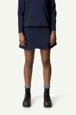 Houdini W's Skort - Recycled Polyester 32 Houdini W's Skort - Recycled Polyester -Sportswear Shop ws skort recycled polyester skirt houdini blue illusion s 906328