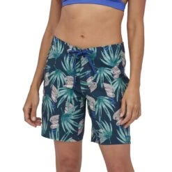 Patagonia W's Stretch Hydropeak Boardshorts - 8" - Recycled Polyester -Sportswear Shop ws stretch hydropeak boardshorts 8 recycled polyester pants patagonia tropical ecuador hz tidepool blue 4 964616