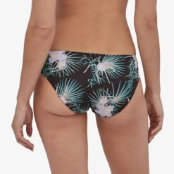 Patagonia W's Sunamee Bikini Bottoms - Recycled Nylon -Sportswear Shop ws sunamee bikini bottoms recycled nylon swimwear patagonia 469080