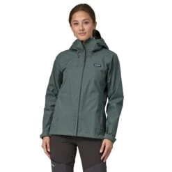 Patagonia W's Torrentshell 3L Jacket - 100% Recycled Nylon -Sportswear Shop ws torrentshell 3l jacket 100 recycled nylon jacket patagonia nouveau green s 604313