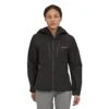Patagonia W's Triolet Shell Jacket - Recycled Polyester -Sportswear Shop ws triolet shell jacket recycled polyester jacket patagonia black s 970817